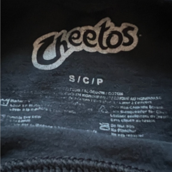 Hot Cheetos Graphic Tee T-Shirt Top - Picture 4 of 4